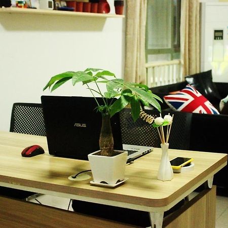 Hangzhou Sunshine Youth Hostel Bagian luar foto